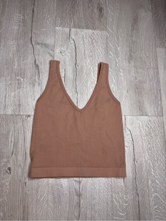 Free People Tops - Free People Ribbed V-Neck Cropped Tank Top - Taupe